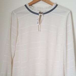 Talbots Blouse Size L fits like a M